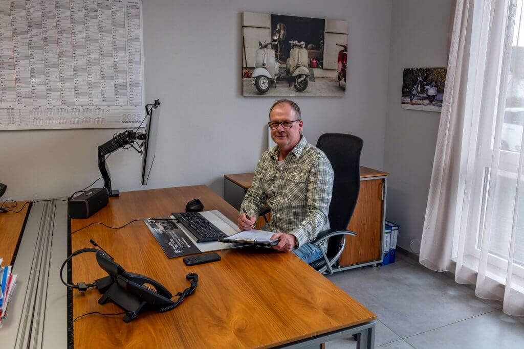 Kfz Gutachter Zeiger