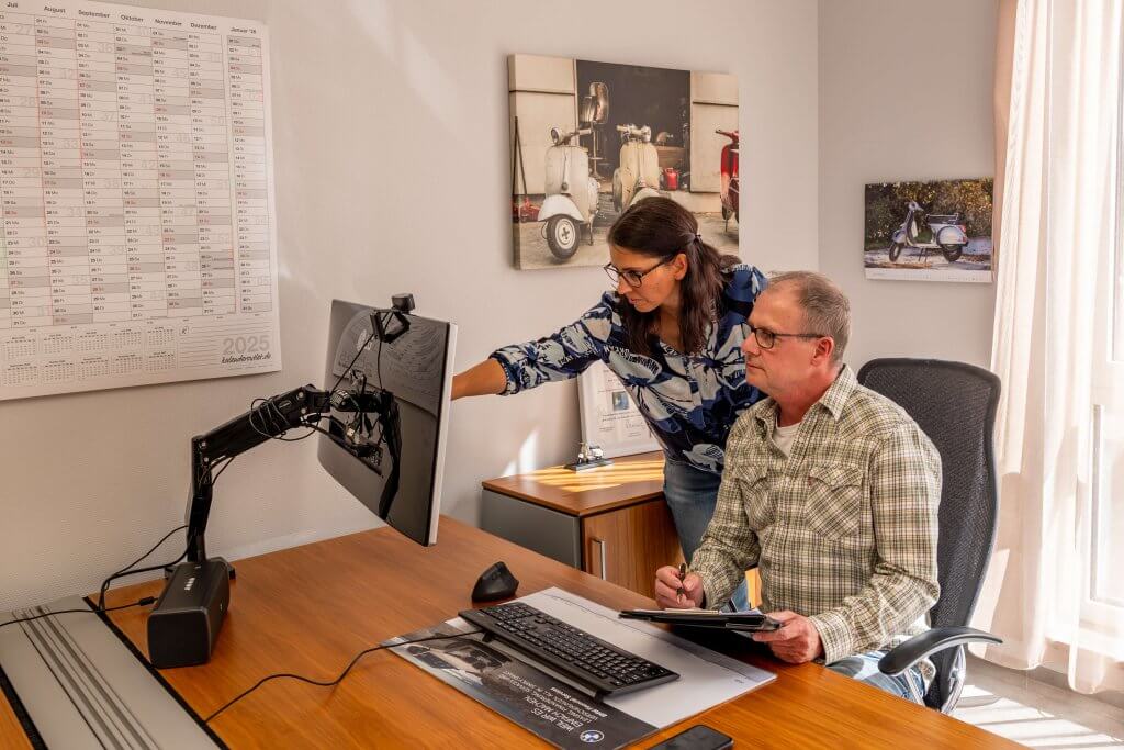 Kfz Gutachter Zeiger