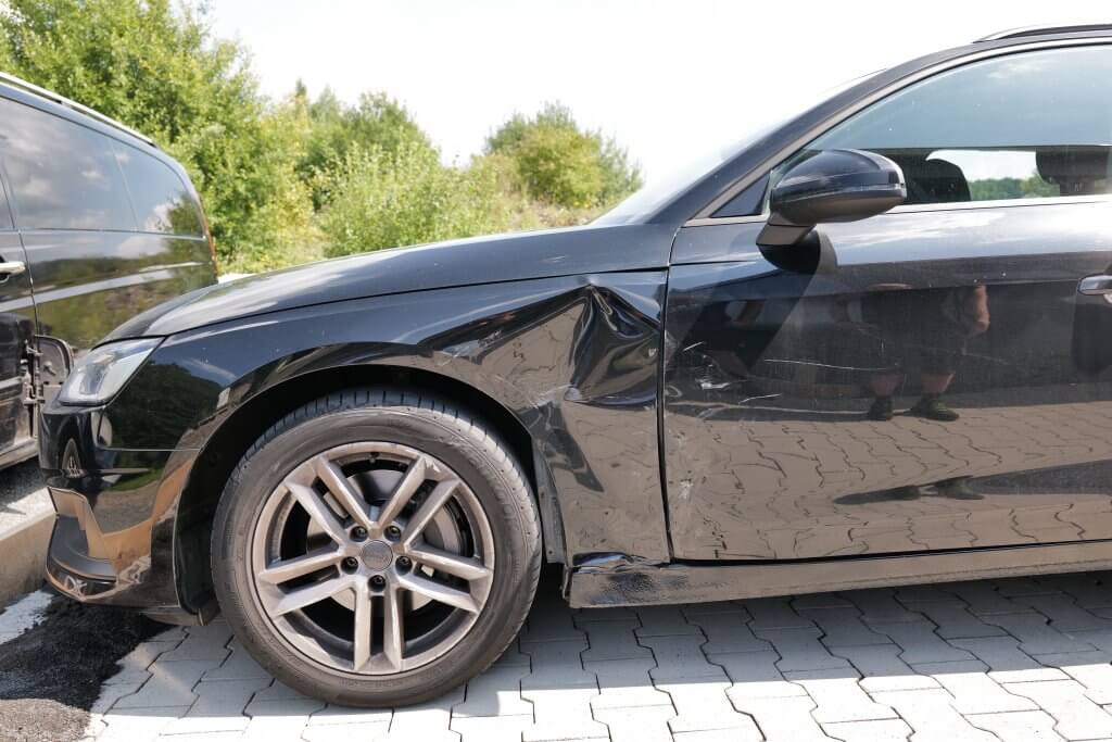 Kfz Gutachter Zeiger